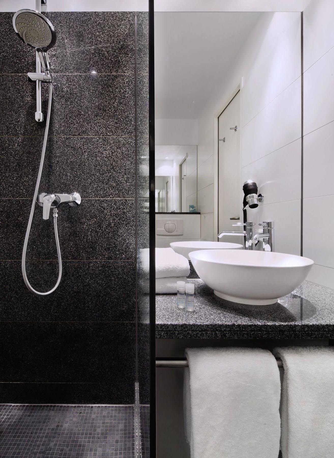 Motel One Бремен Екстер'єр фото